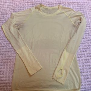 Lululemon long sleeve top